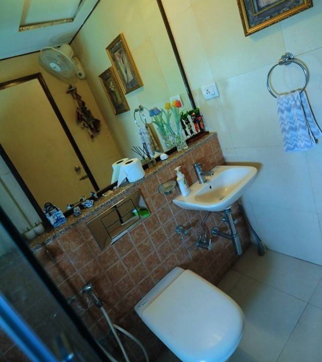 Photo of Bathroom in Garia