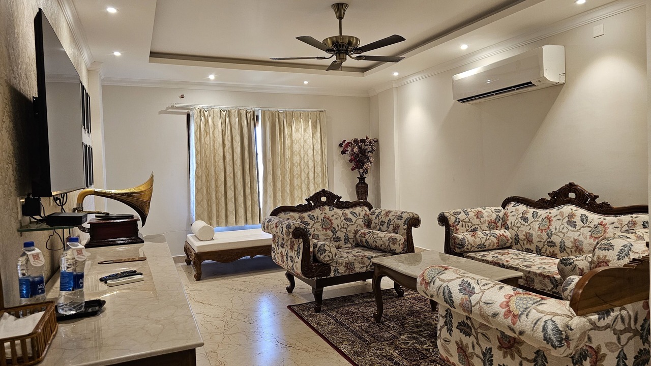 Photo of Bedroom in Bolpur