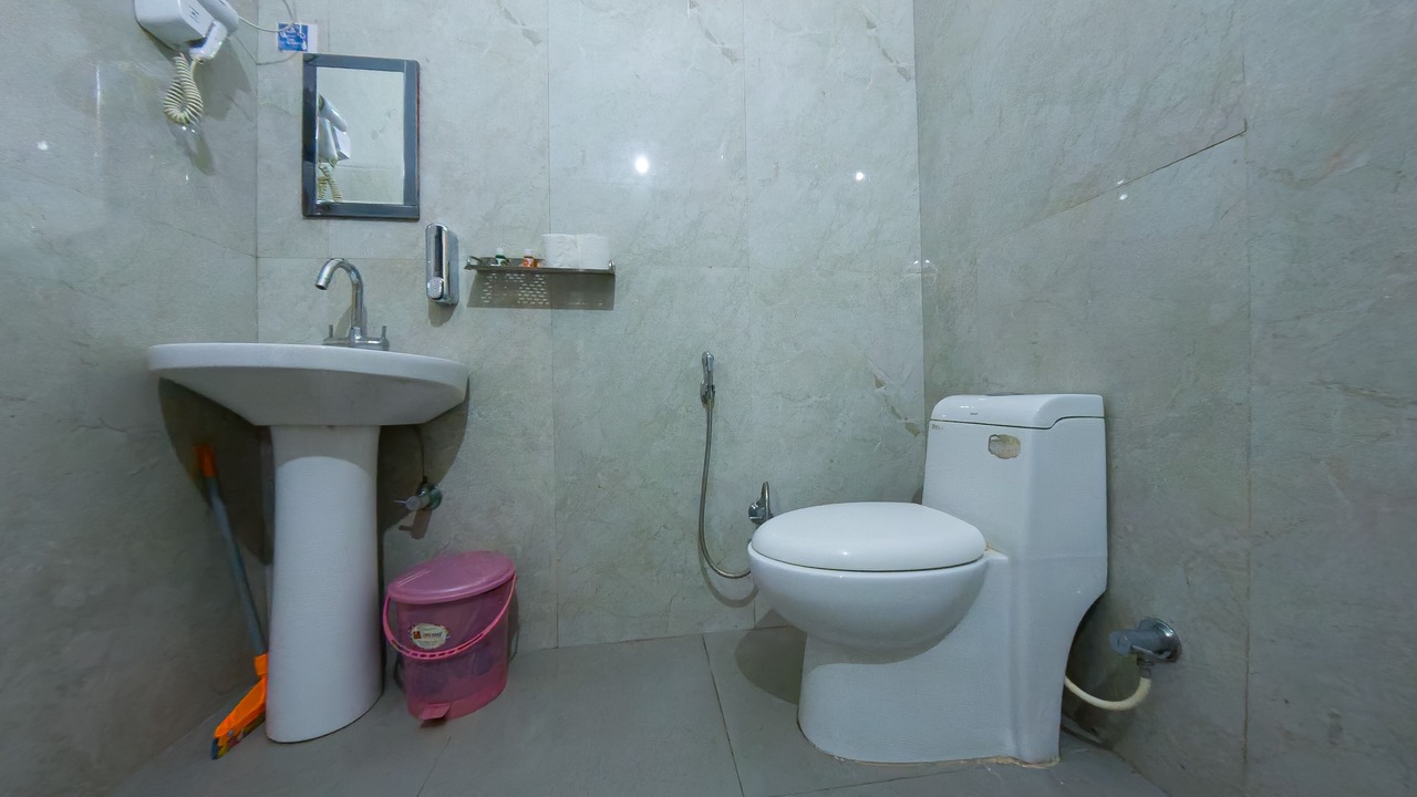 Photo of Bathroom in Tapovan