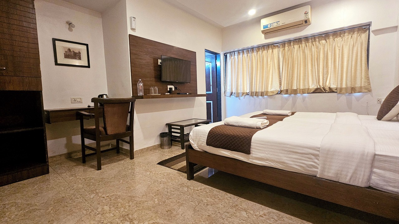 Photo of Bedroom in Malad East