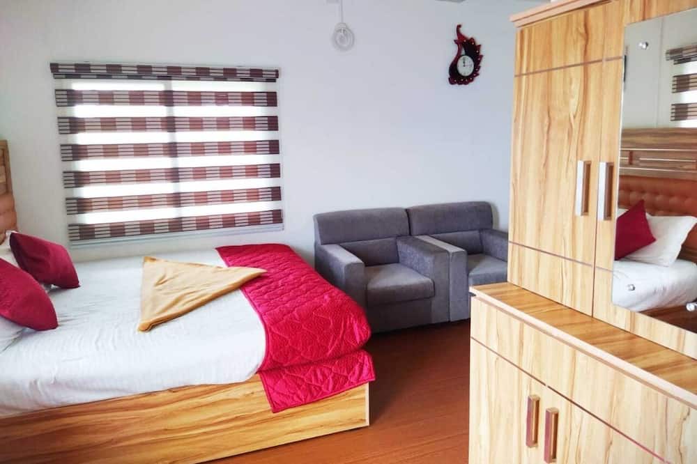 Photo of Bedroom in Anachal