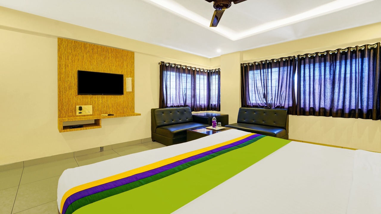 Photo of Bedroom in Kolhapur