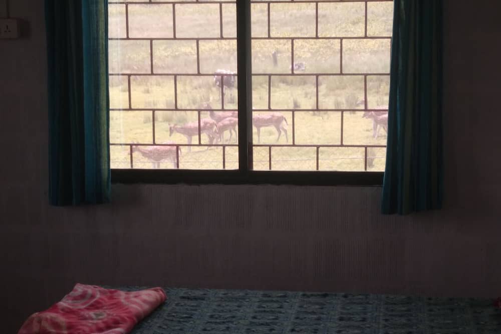 Photo of Bedroom in Naduvattam