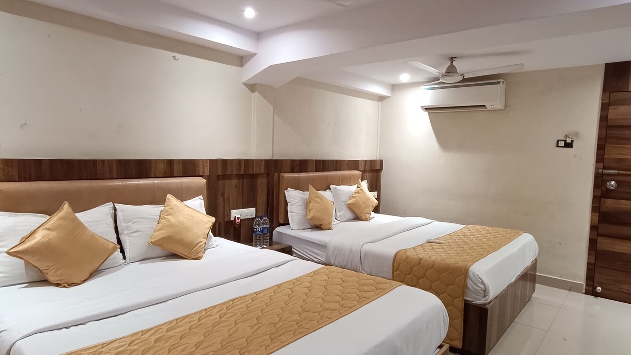 Photo of Bedroom in Girgaon