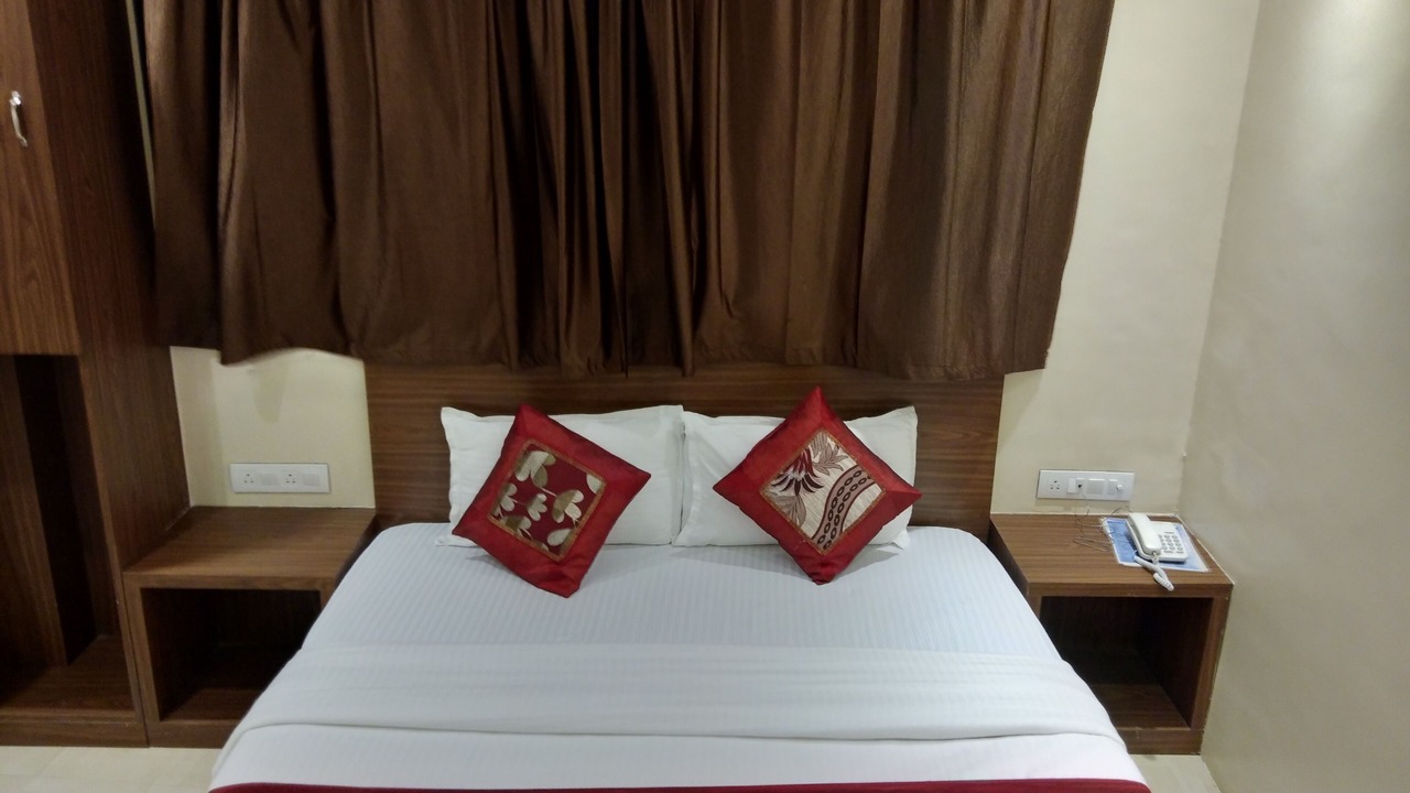 Photo of Bedroom in Girgaon