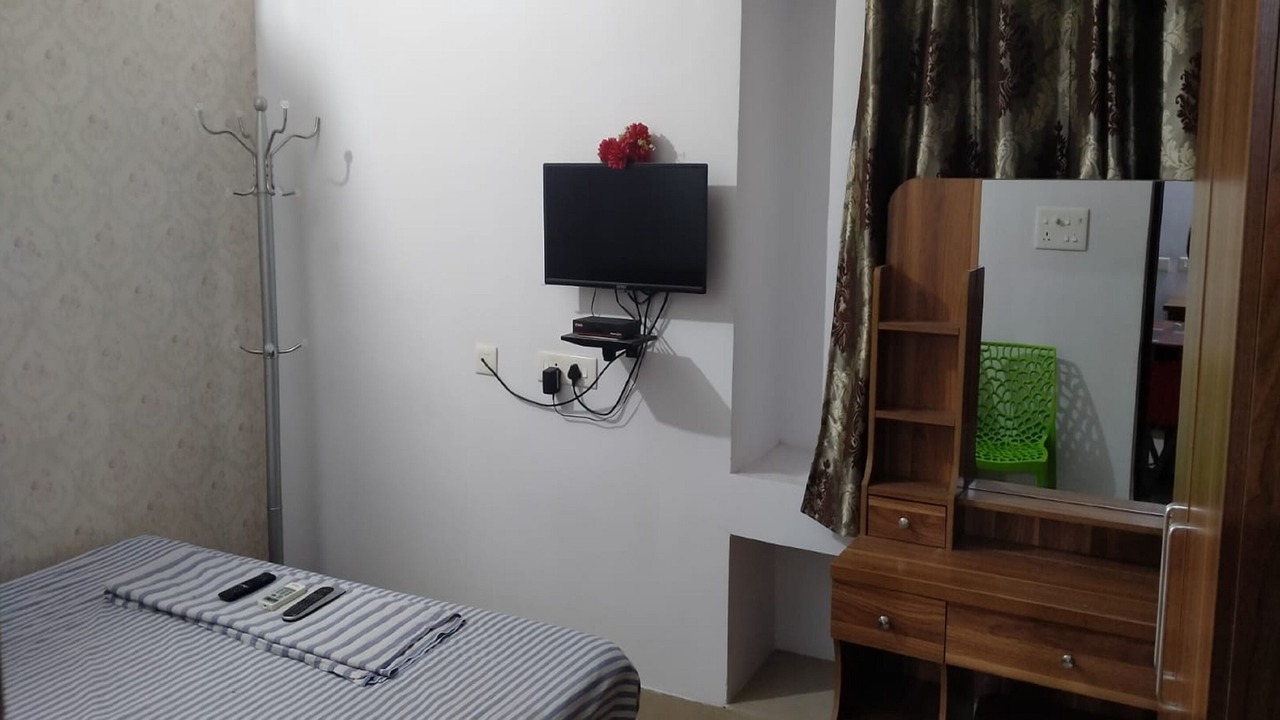 Photo of Bedroom in Saravanampatty