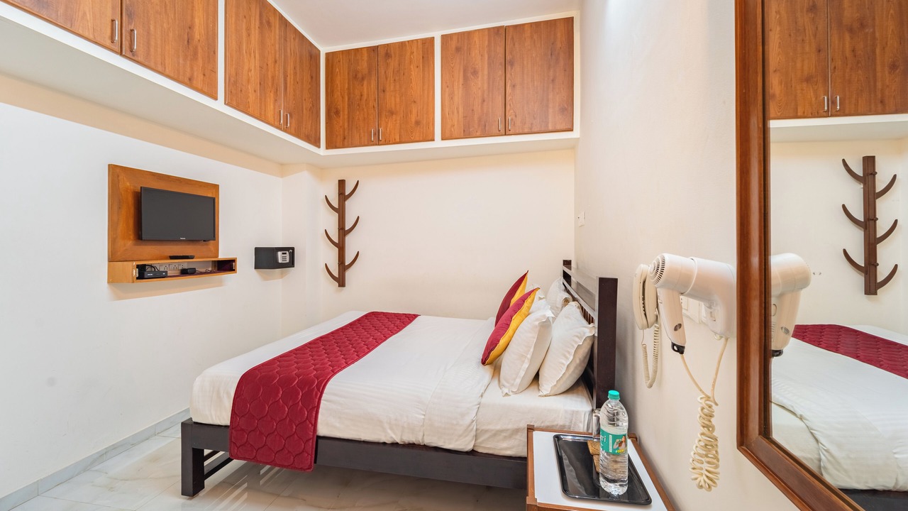 Photo of Bedroom in Annamalai Nagar