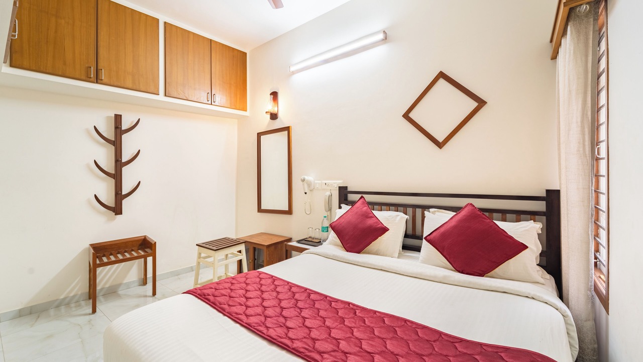 Photo of Bedroom in Annamalai Nagar