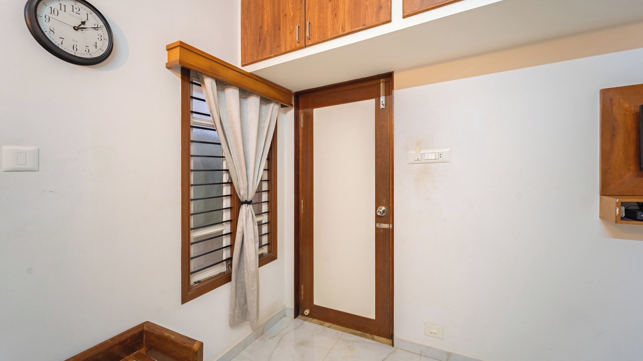 Photo of Bedroom in Annamalai Nagar