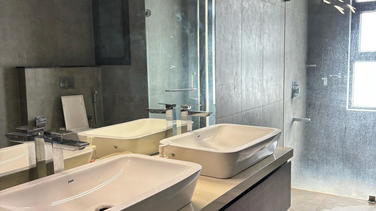 Photo of Bathroom in Vadanemelli