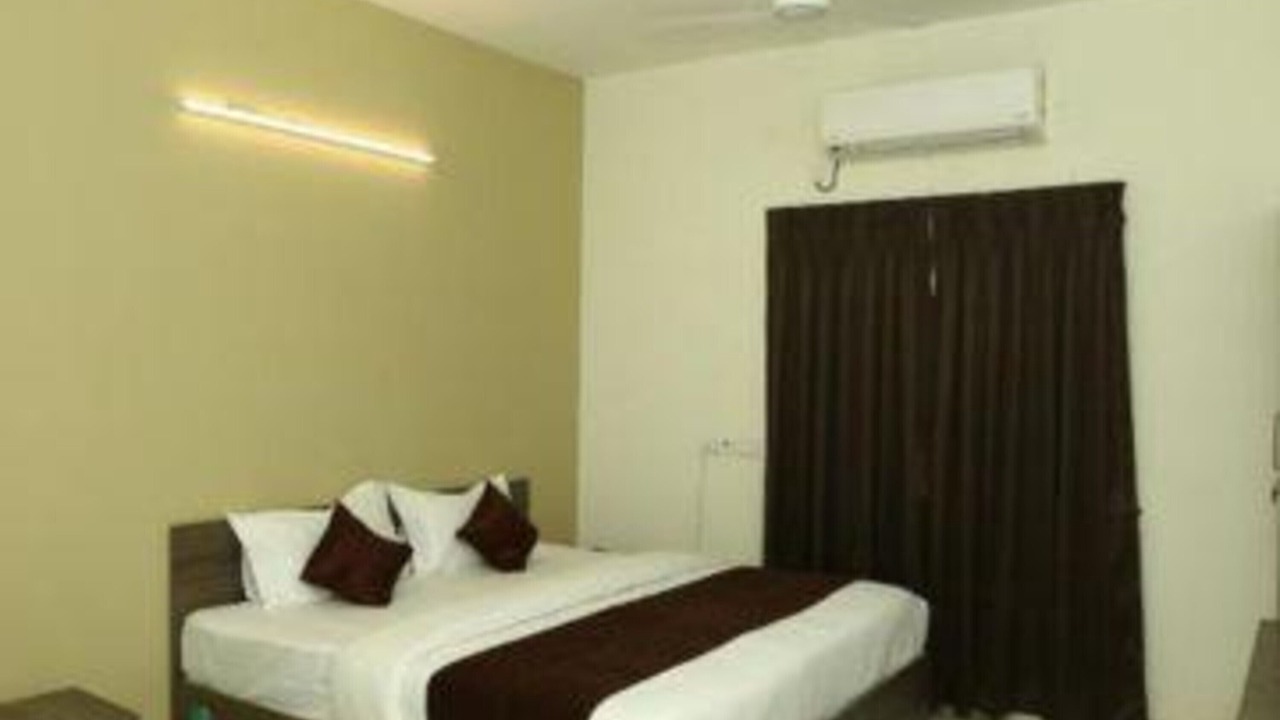 Photo of Bedroom in Perungudi