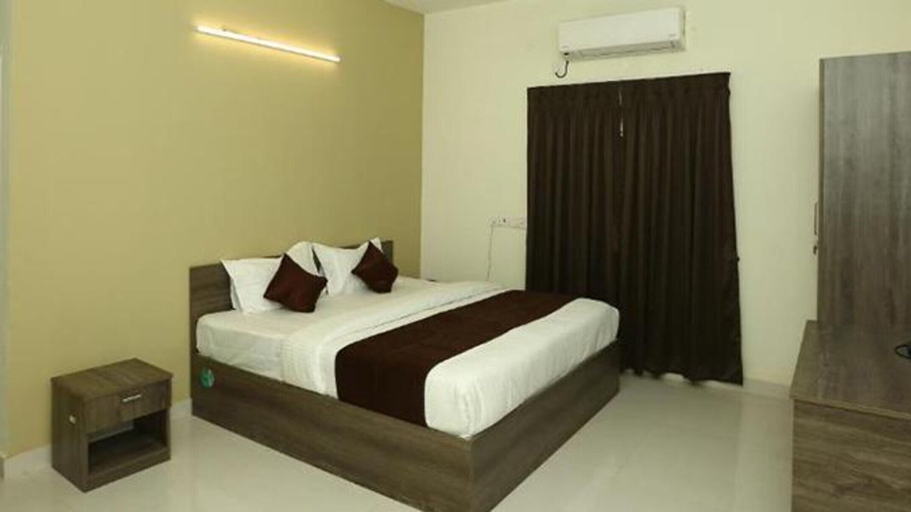 Photo of Bedroom in Perungudi