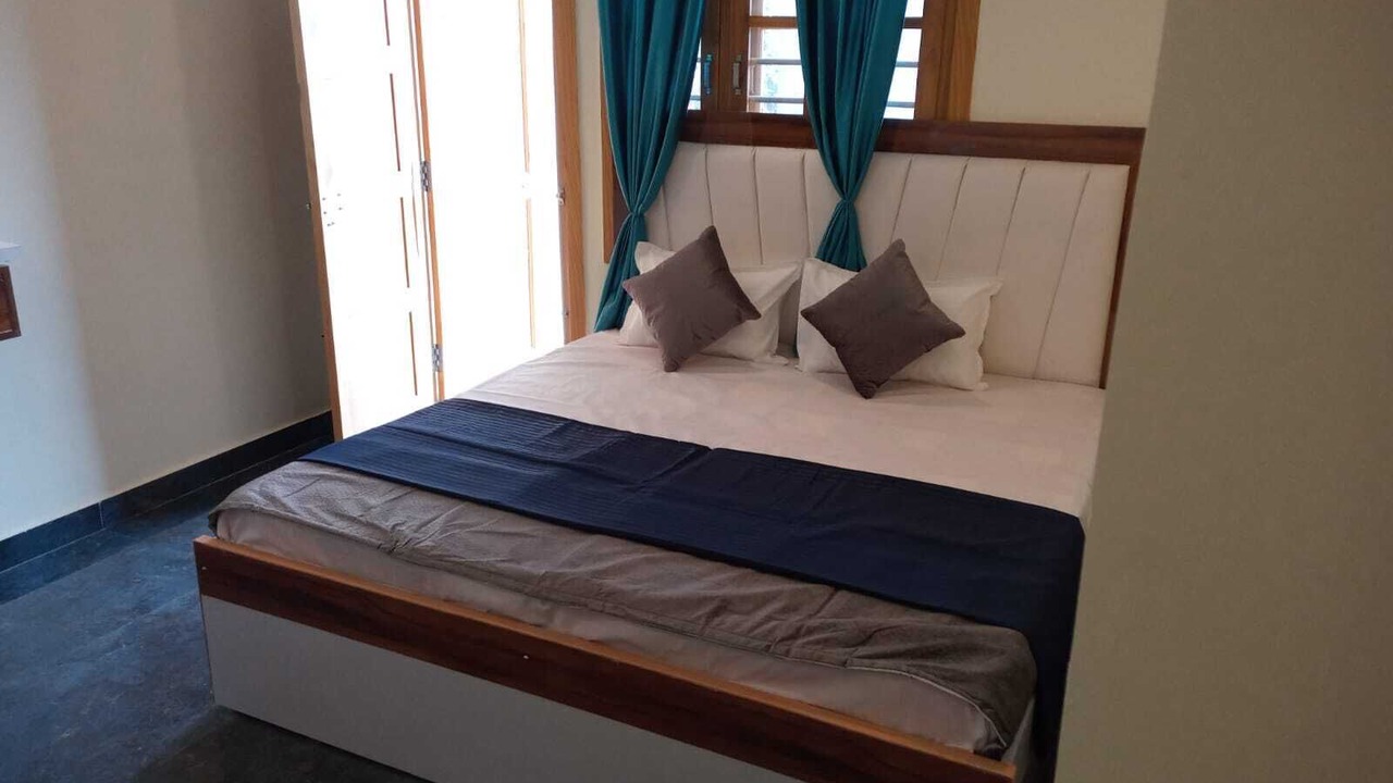 Photo of Bedroom in Rishikesh