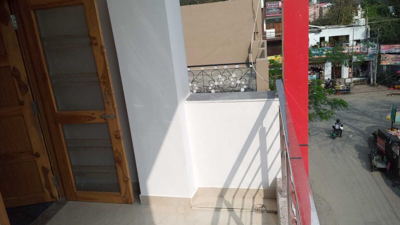 Photo of Bedroom in Rishikesh