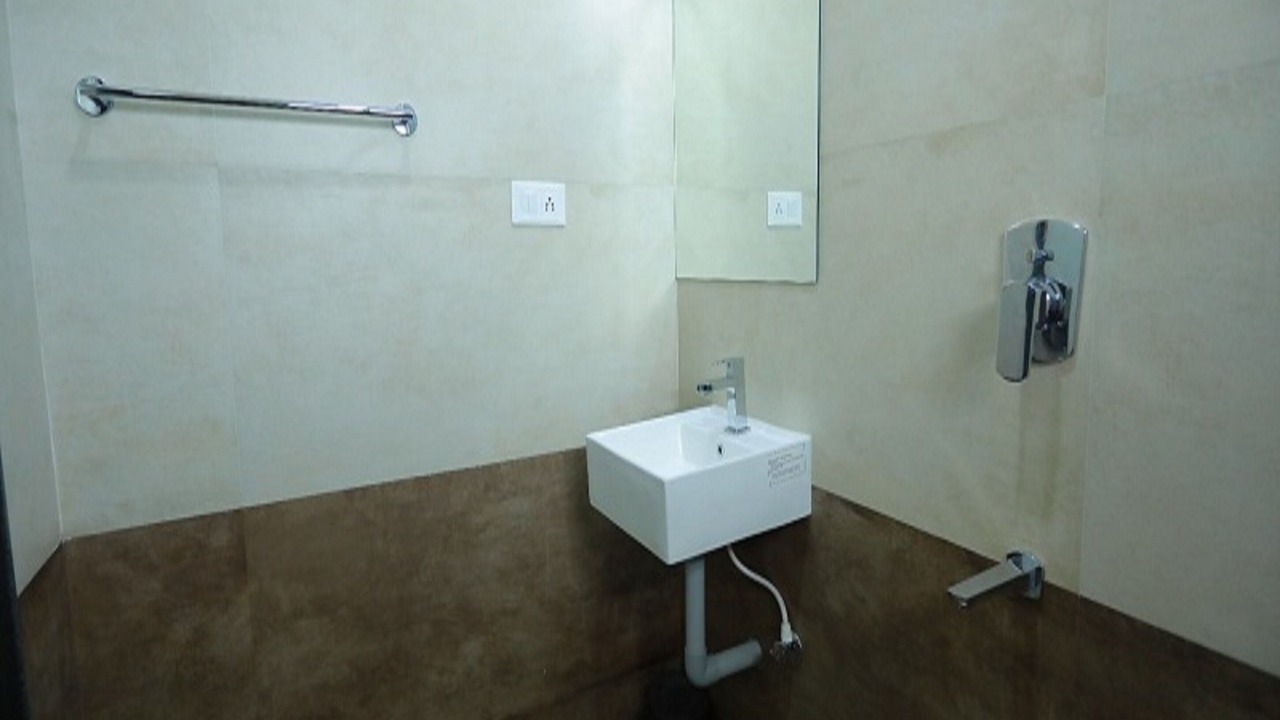 Photo of Bathroom in Karur
