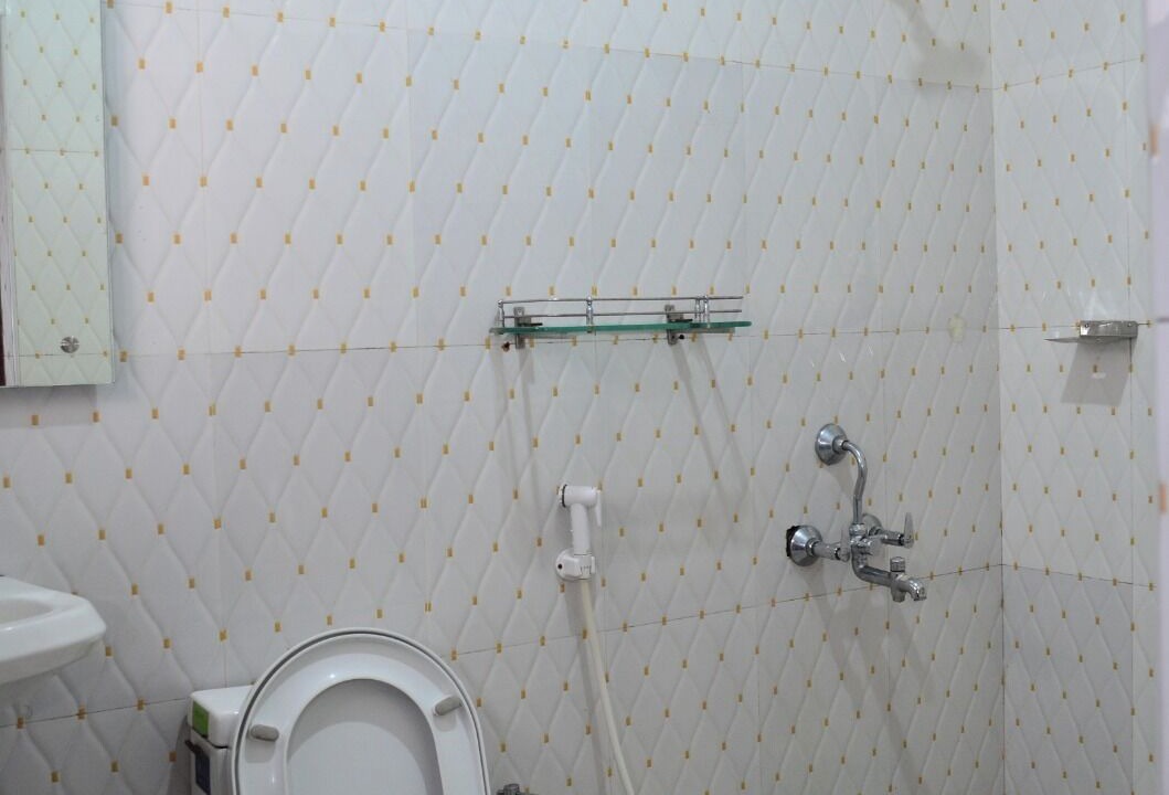 Photo of Bathroom in Kodaikanal