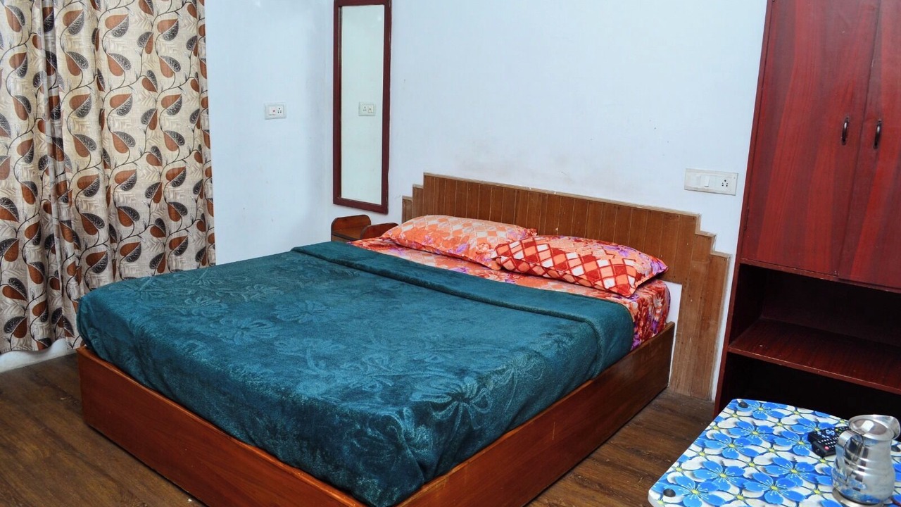 Photo of Bedroom in Kodaikanal
