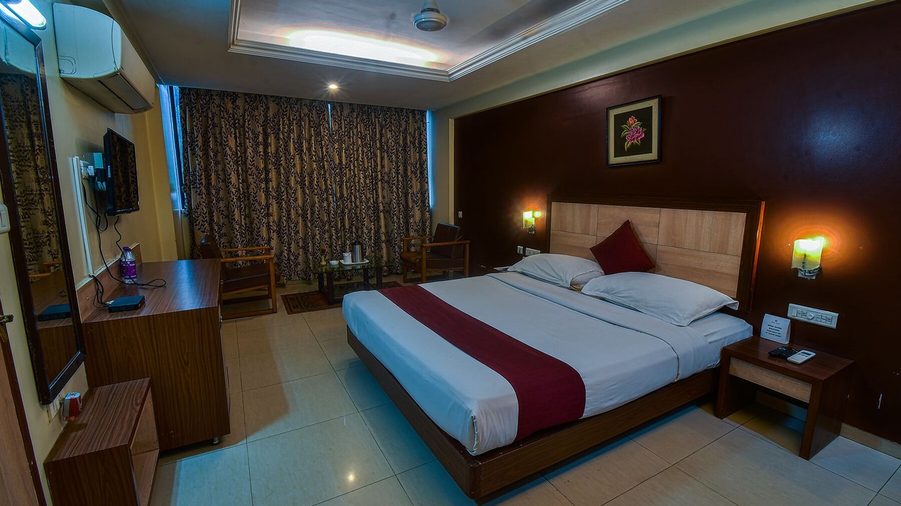Photo of Bedroom in Kolhapur