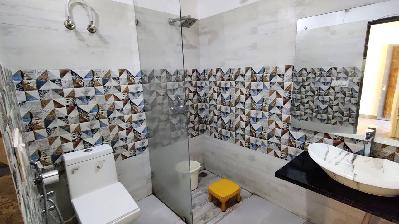 Photo of Bathroom in Taliyal Gaon