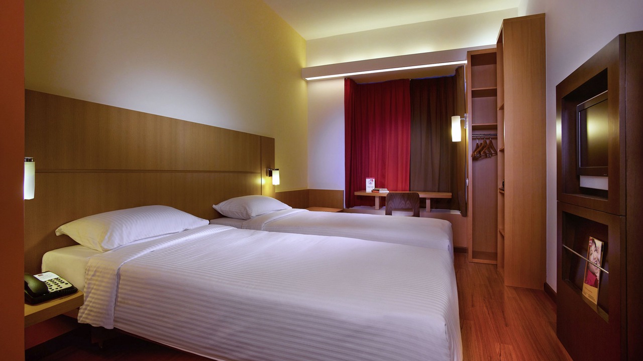 Photo of Bedroom in Navalur