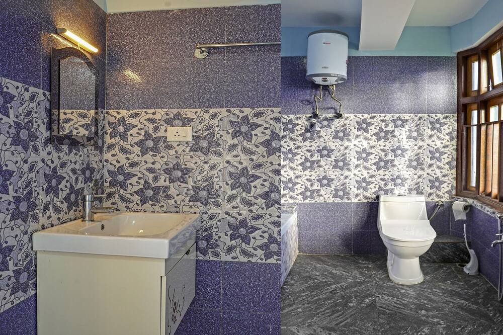 Photo of Bathroom in Turuk