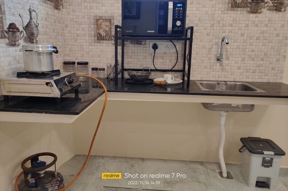 Photo of Kitchen in Mylapore Tiruvallikk