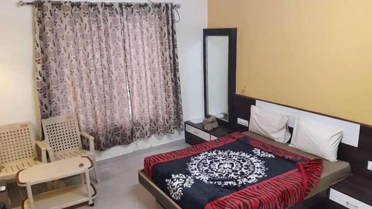 Photo of Bedroom in Ghodegaon