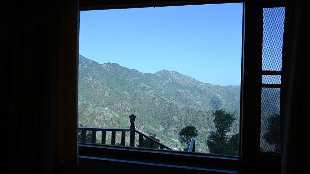Photo of Bedroom in Tehri Range