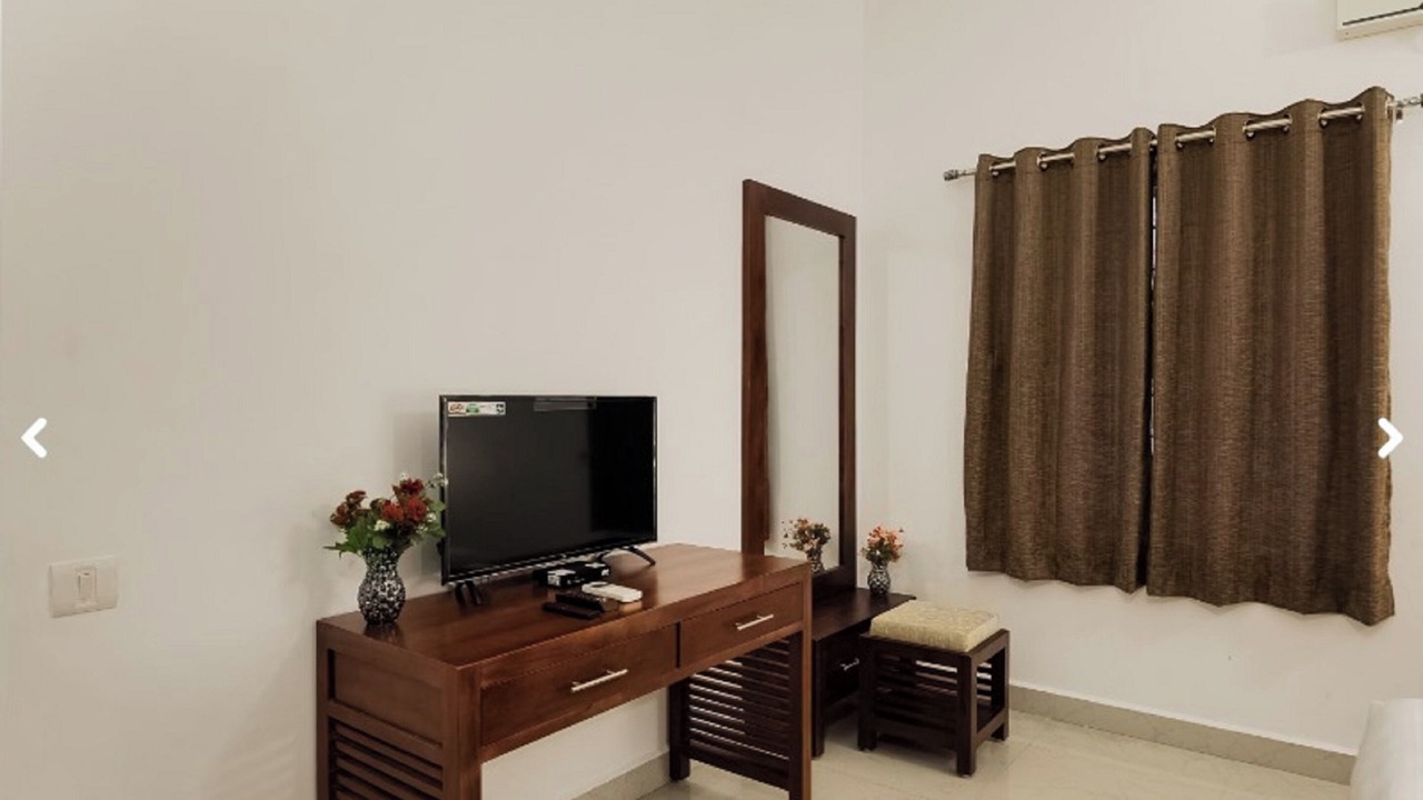 Photo of Bedroom in Mylapore Tiruvallikk