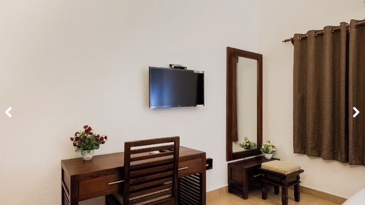 Photo of Livingroom in Mylapore Tiruvallikk