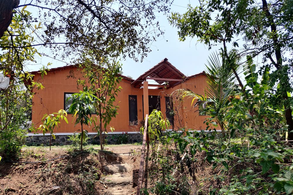 Photo of Outdoor in Satara