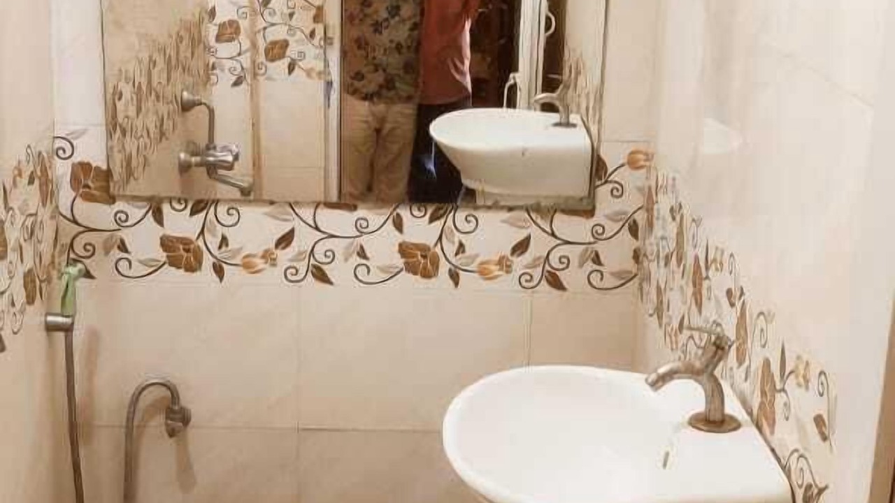 Photo of Bathroom in Rameshwaram