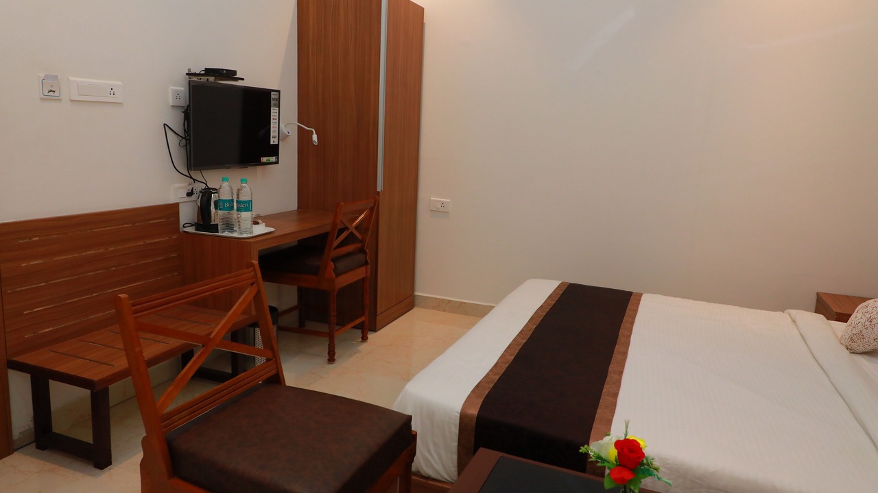 Photo of Bedroom in Kanchipuram