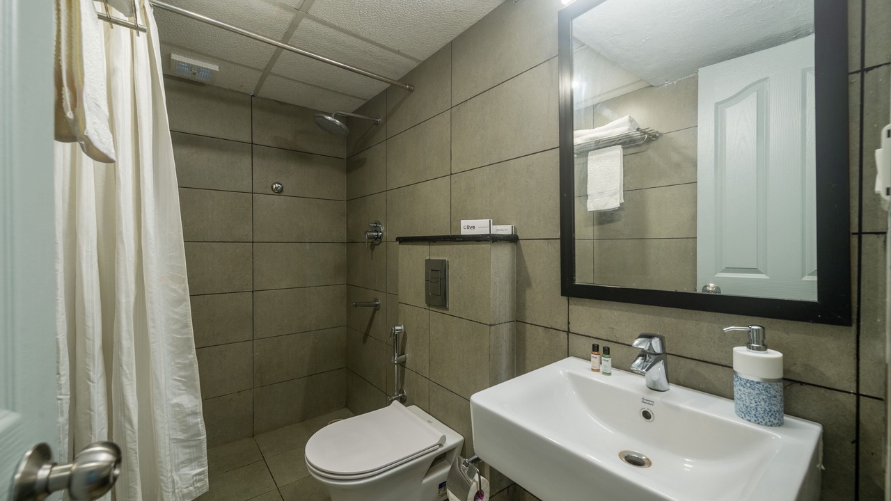 Photo of Bathroom in Kalyan Nagar