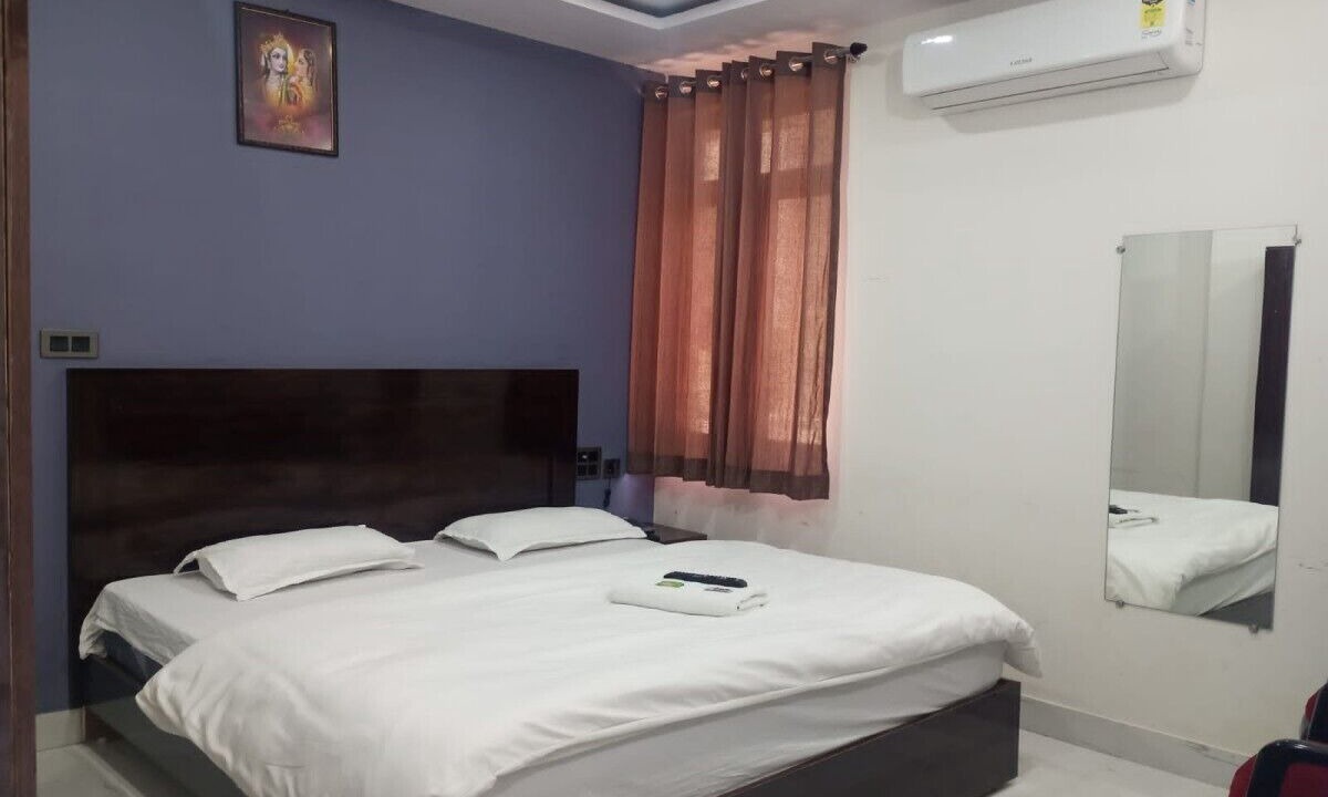 Photo of Bedroom in Kirtinagar