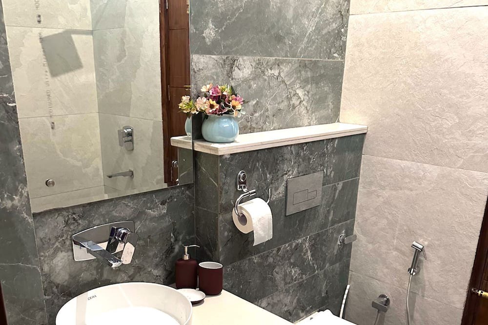 Photo of Bathroom in Zirakpur