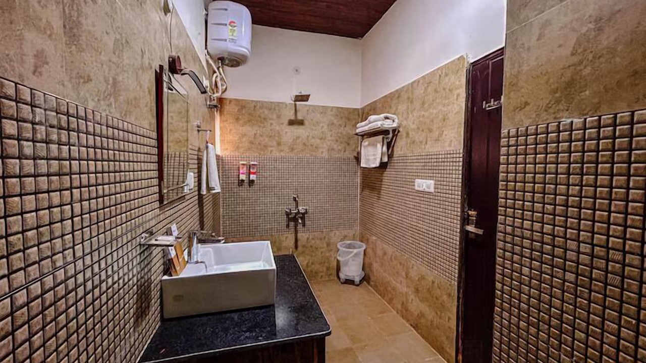 Photo of Bedroom in Taliyal Gaon