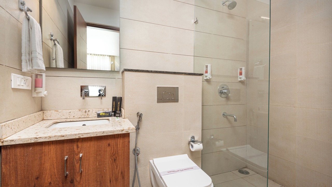 Photo of Bathroom in Tapovan