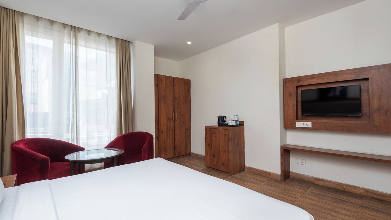 Photo of Bedroom in Tapovan