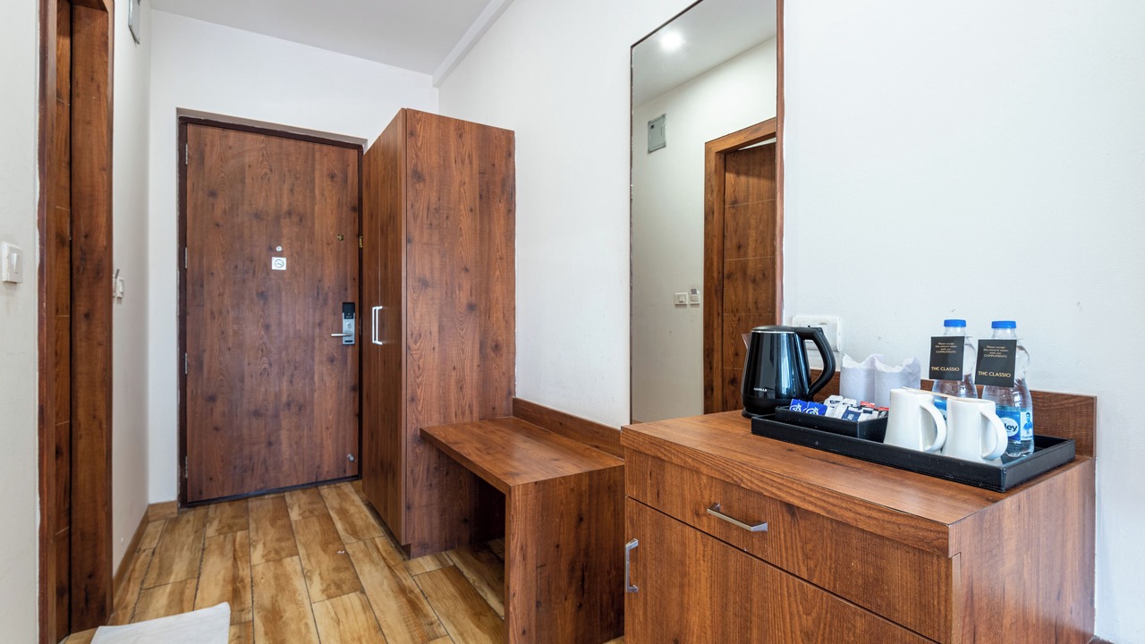 Photo of Bedroom in Tapovan