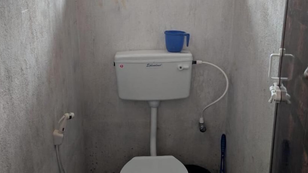 Photo of Bathroom in Tindivanam
