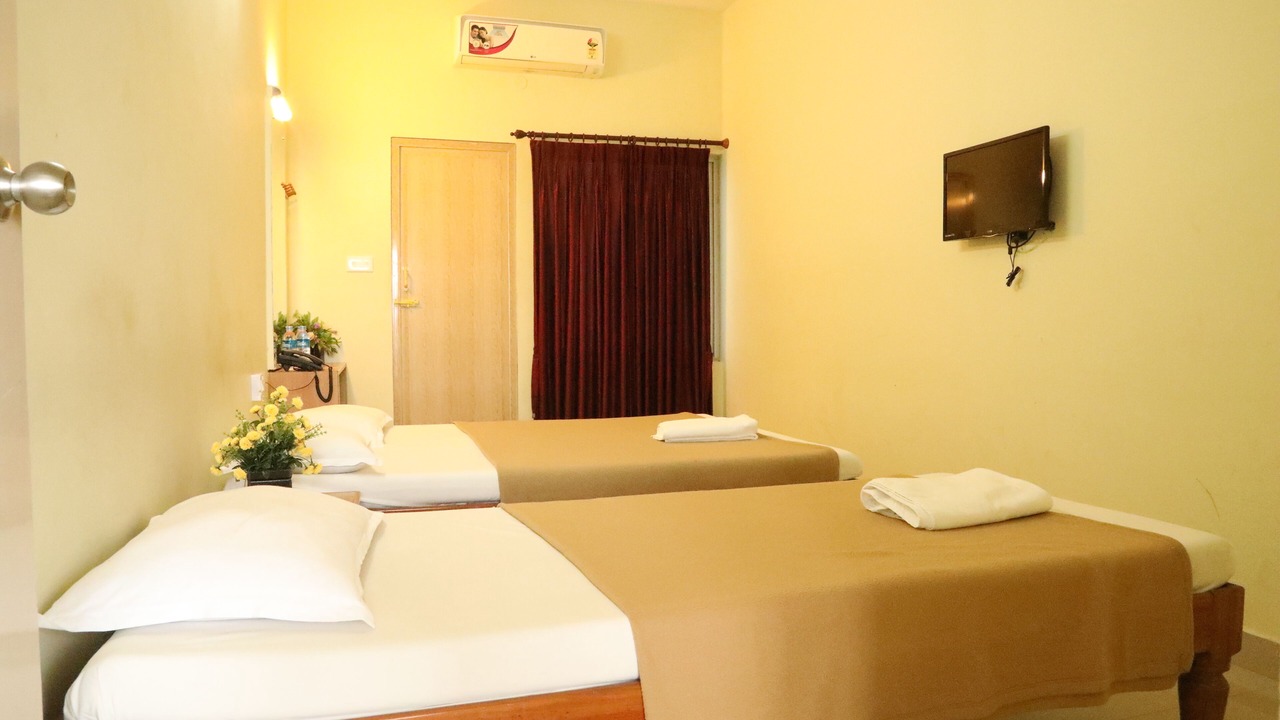 Photo of Bedroom in Tindivanam