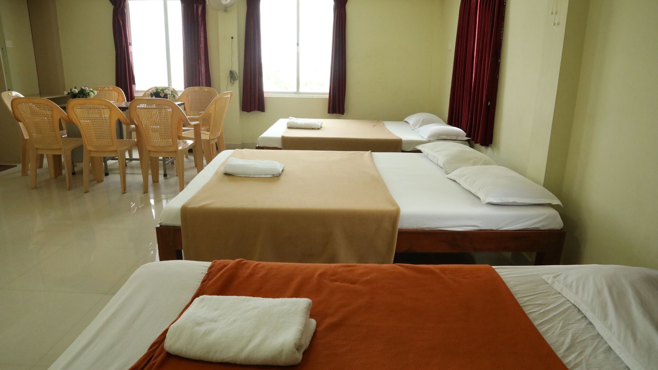 Photo of Bedroom in Tindivanam