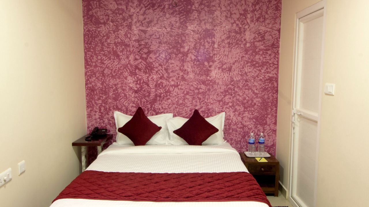Photo of Bedroom in Pondicherry Beach