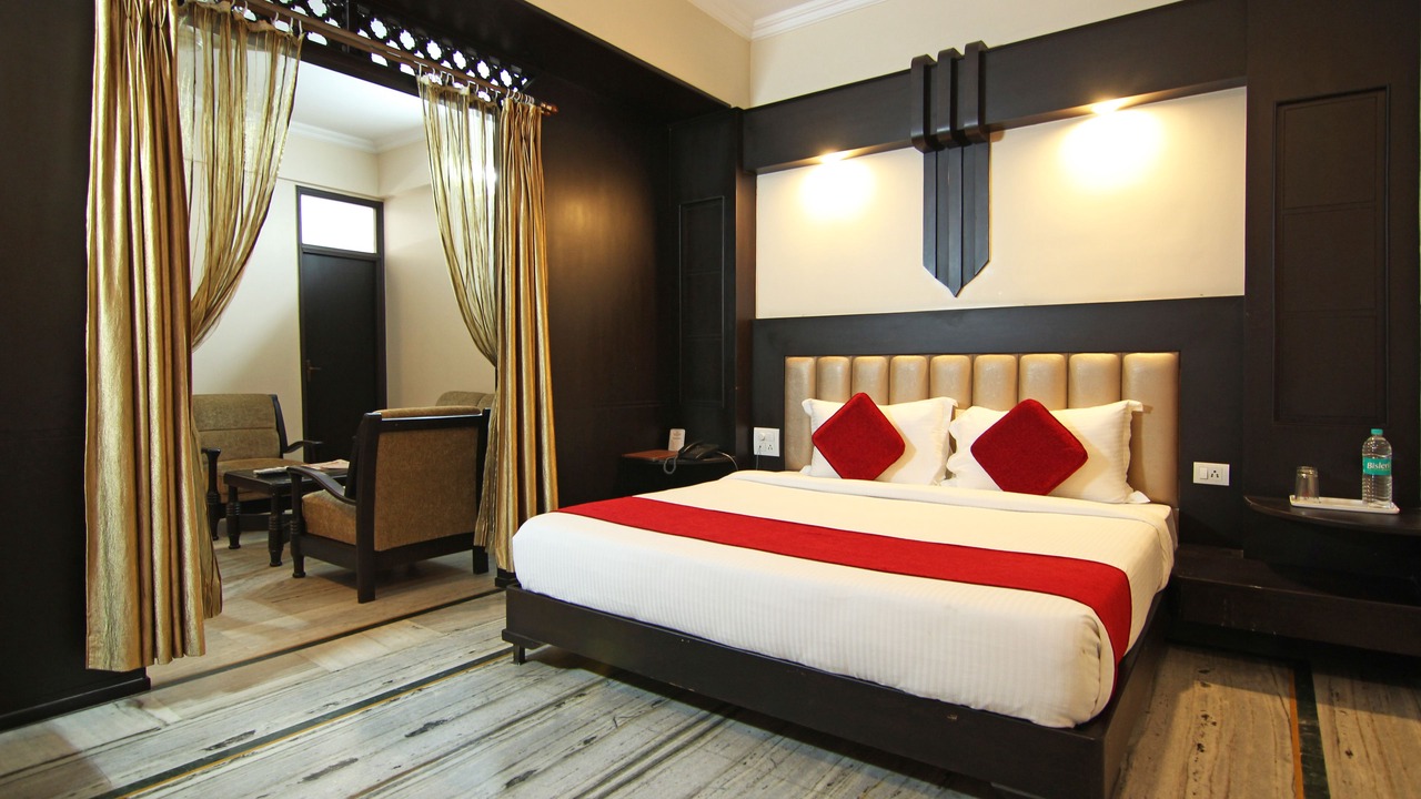 Photo of Bedroom in Mayapur
