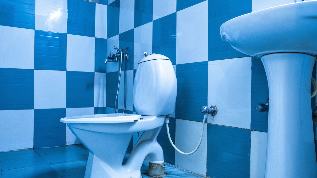Photo of Bathroom in Thalayathimund