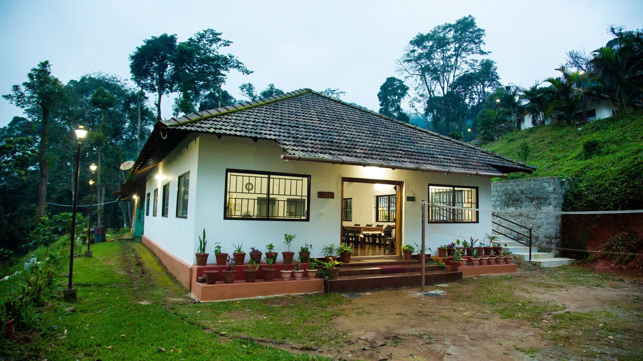 Photo of Buildings in Madikeri