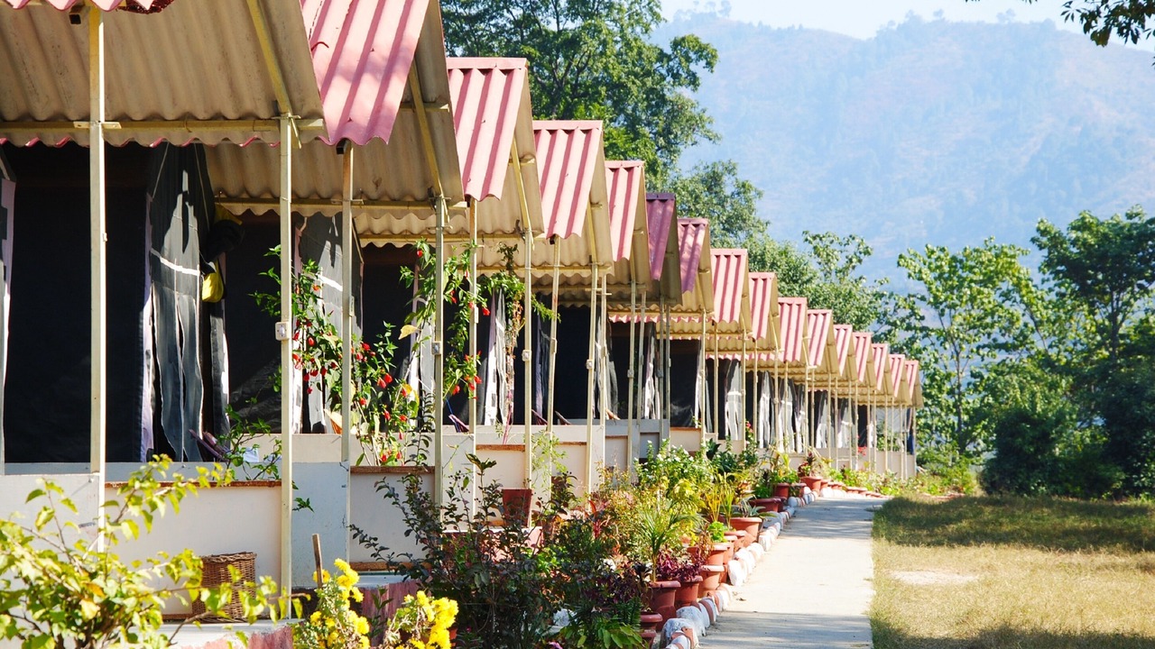 Photo of Buildings in Sirala