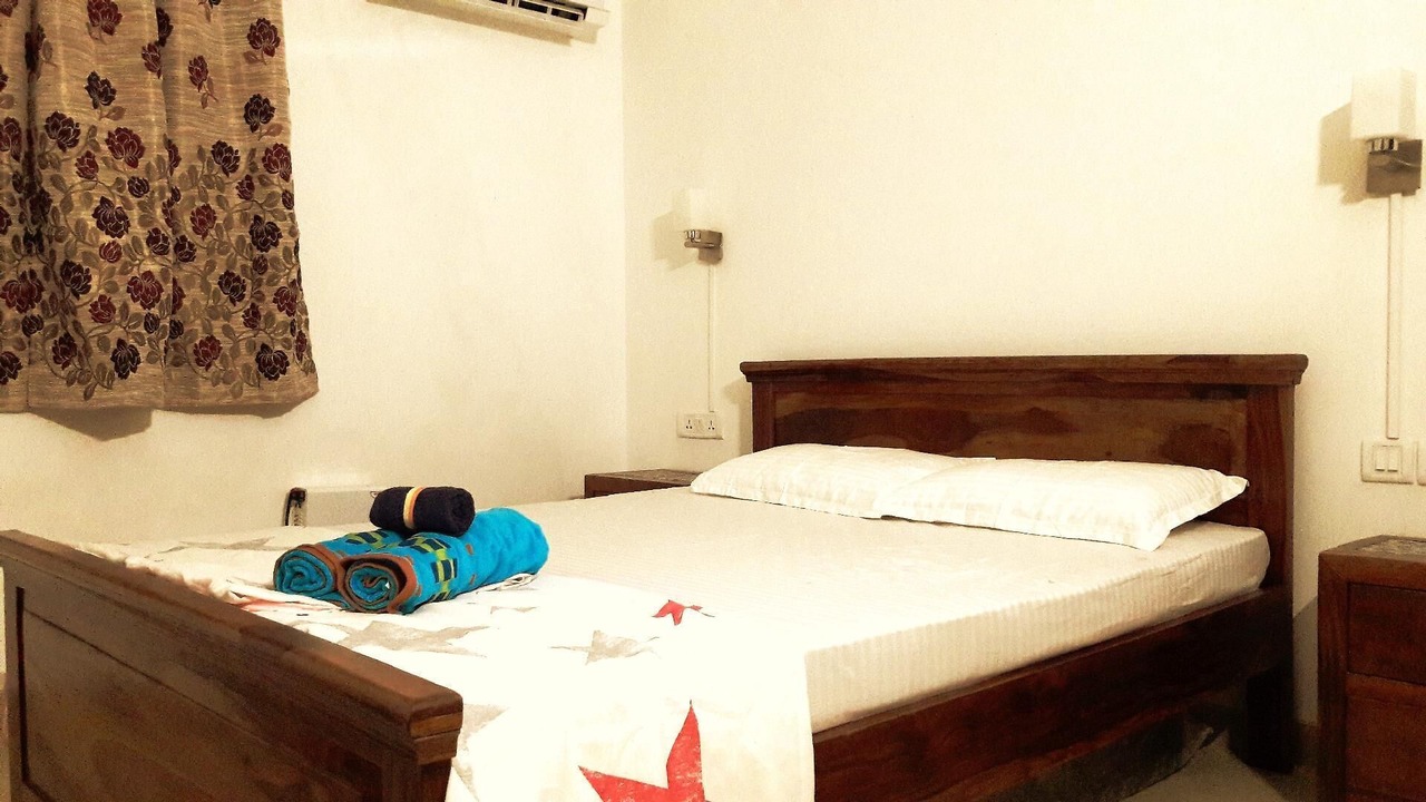 Photo of Bedroom in Siolim