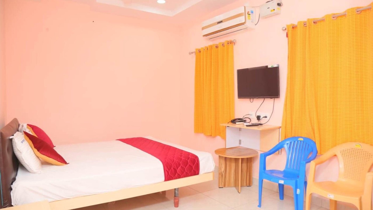 Photo of Bedroom in Gingee